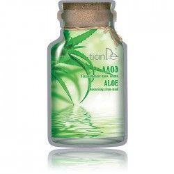 Aloe Moisturizing Cream-mask